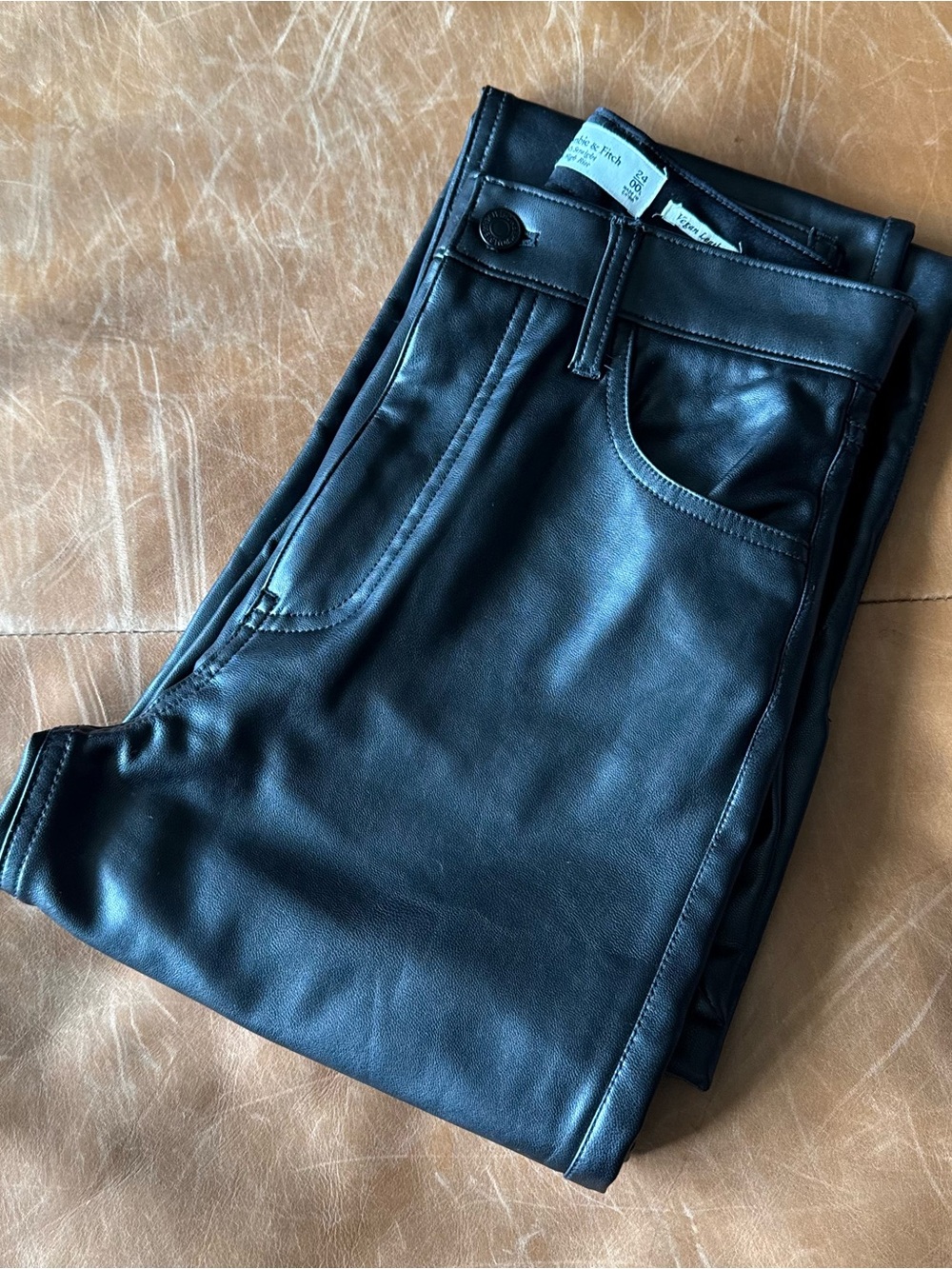 A&F Split-Hem Vegan Leather 90s Straight Pant